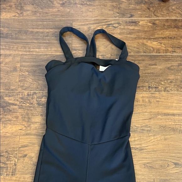 NWT Chic Black Sleeveless Jumpsuit - Picture 4 of 8